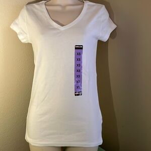 Kirkland Peruvian Pima Cotton short sleeve v neck white t-shirt, NWT xsmall